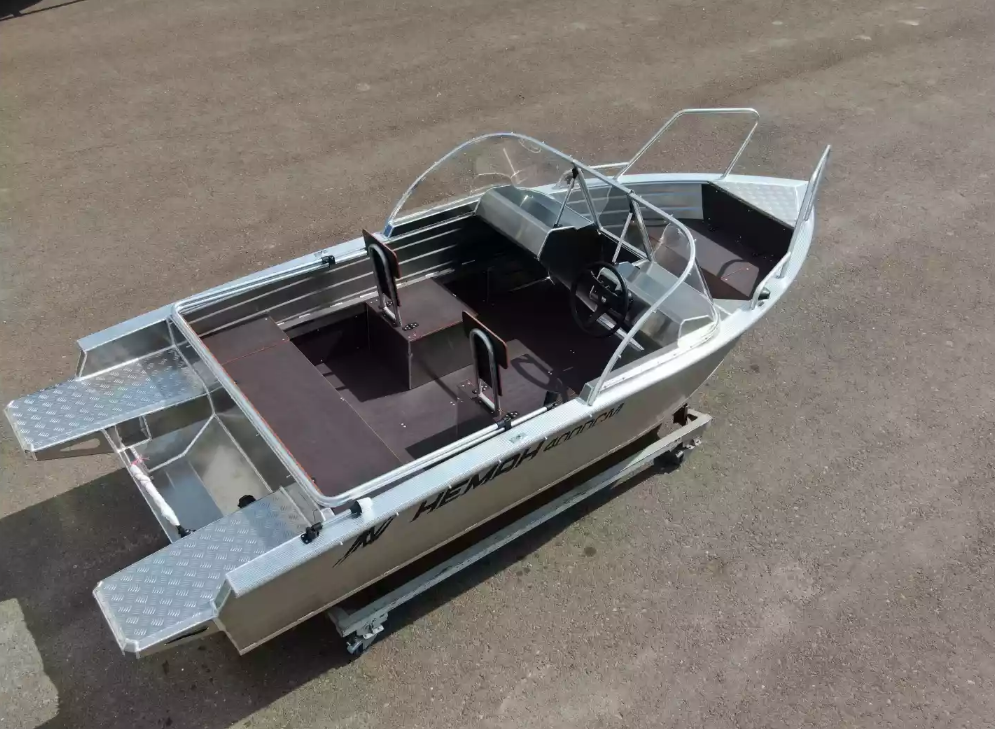 Алюминиевая лодка  Неман-400 DCM NEW в Волжском