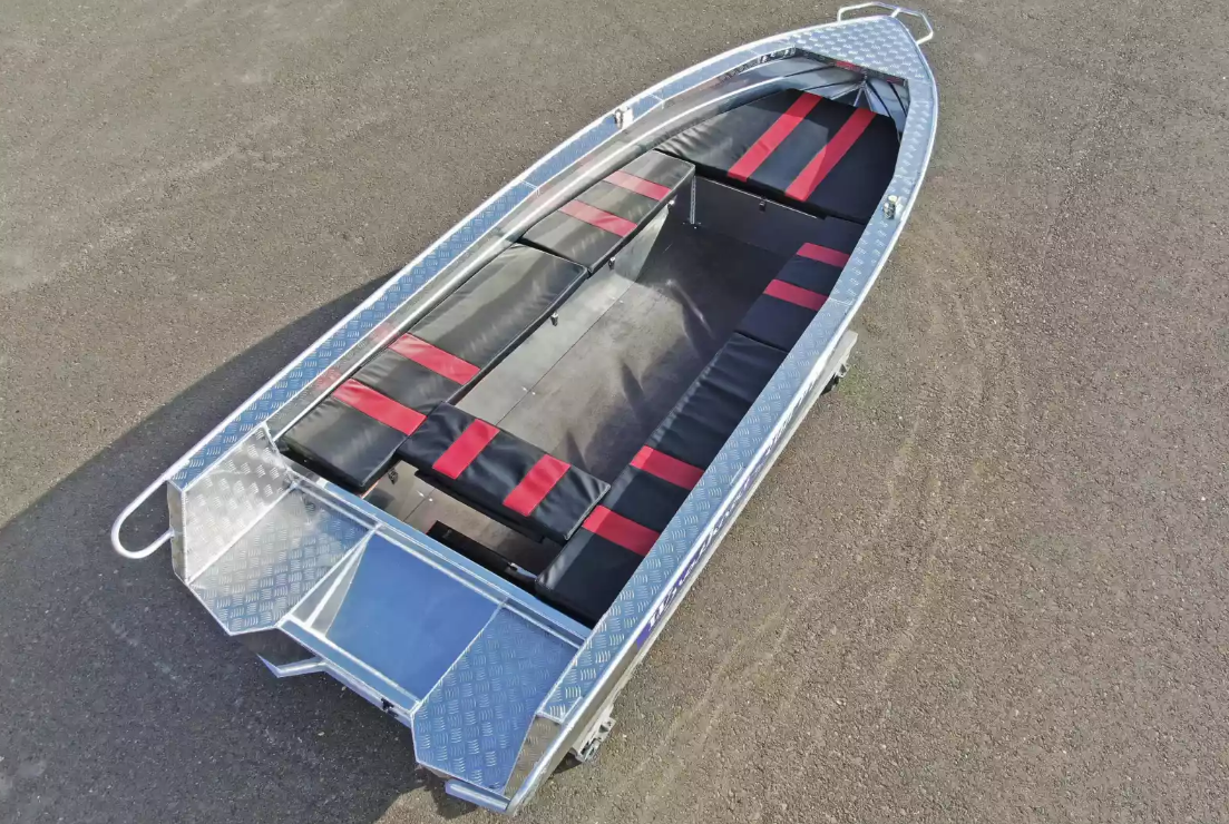 Алюминиевая лодка Wyatboat-390РМ увеличенный борт в Волжском