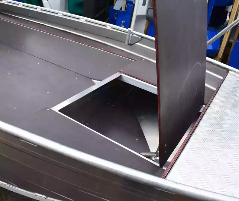 Алюминиевая лодка  Wyatboat-430 Master в Волжском