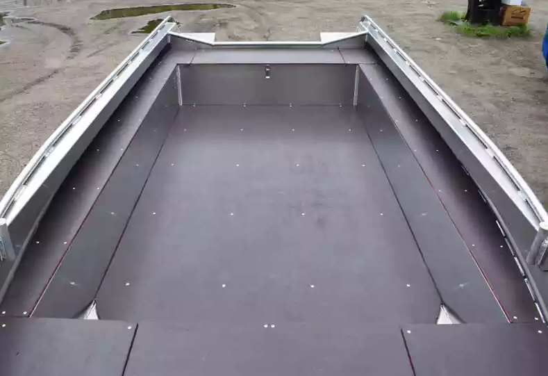 Алюминиевая лодка  Wyatboat-430 Master в Волжском