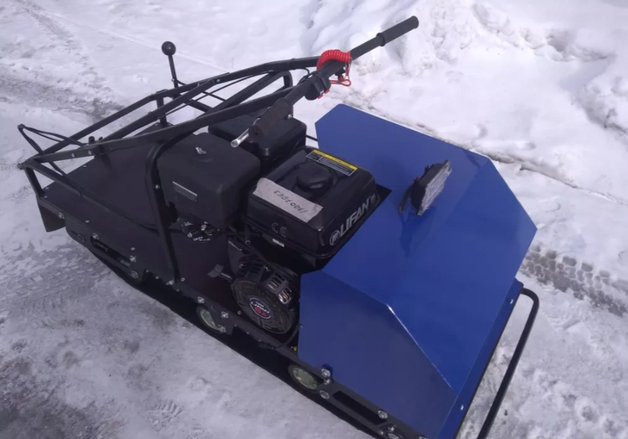 Мотобуксировщик AhtaR ЗИМА с реверсом (задний ход) в Волжском