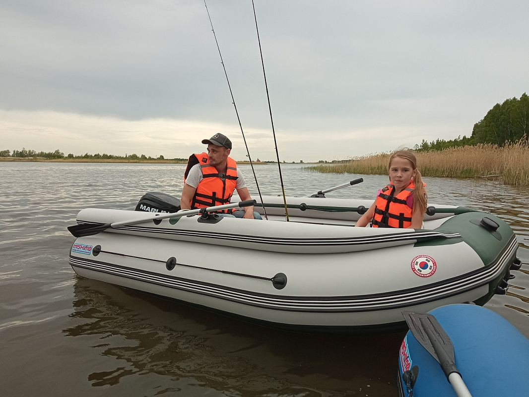 Лодка MISHIMO FAMILY LITE DF 400 в Волжском