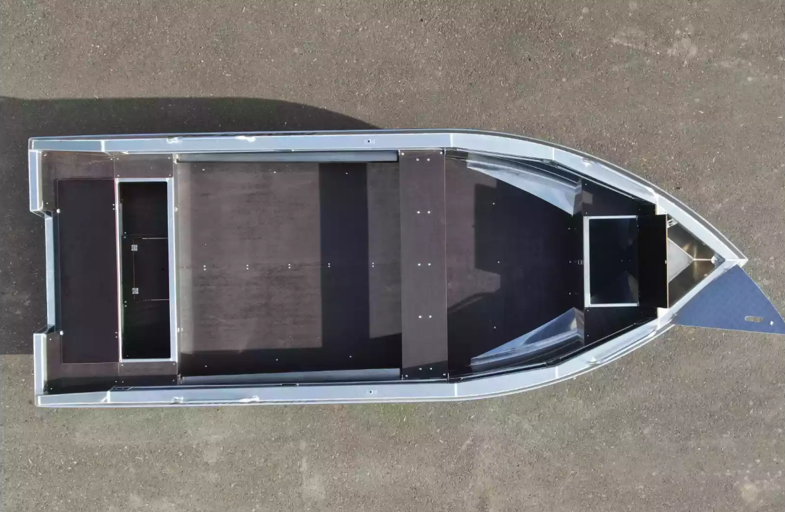 Алюминиевая лодка  Неман-480 Р в Волжском