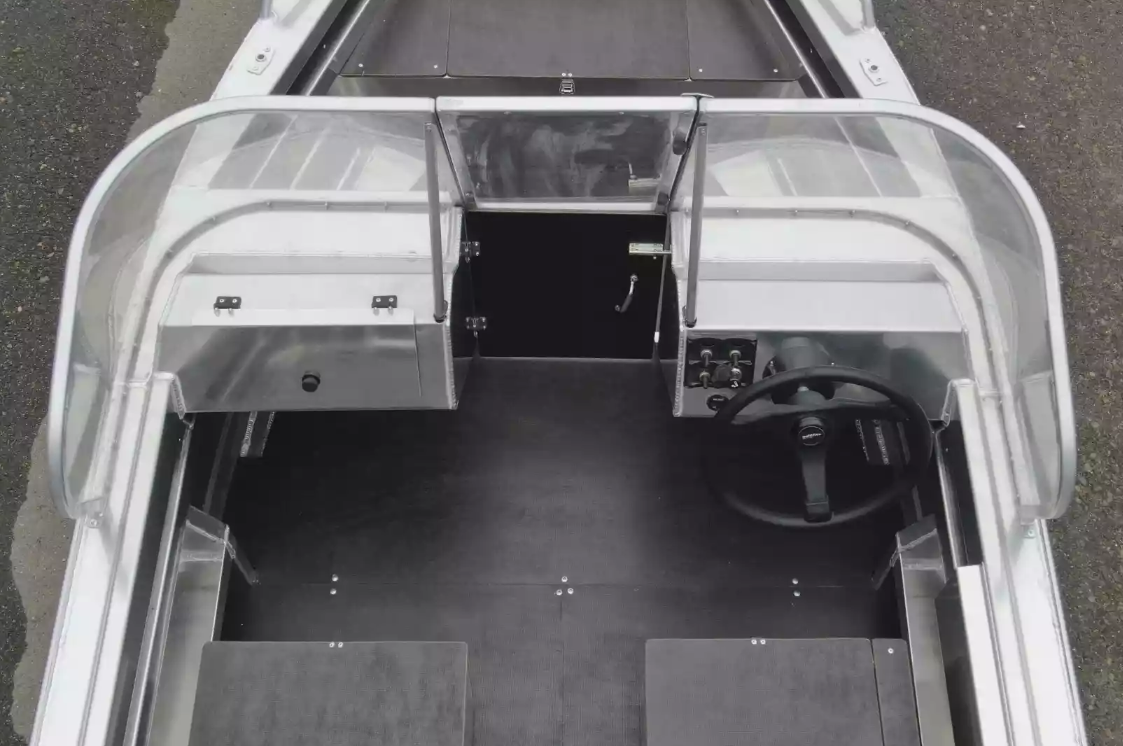 Алюминиевая лодка  Neman-400 DC в Волжском