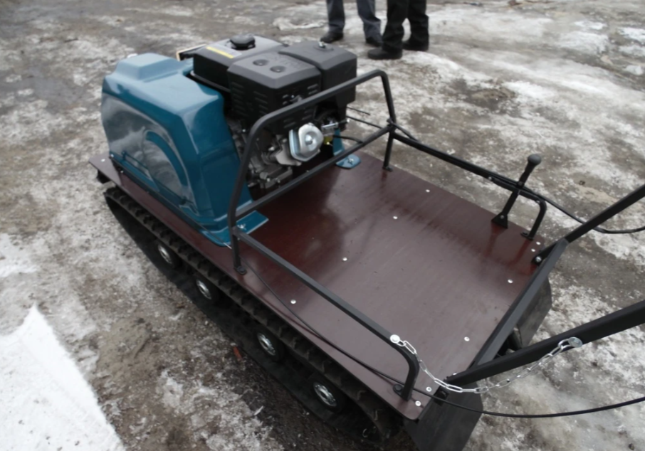 Мотобуксировщик AhtaR LR13 с реверс-вариатором Буран (задний ход) в Волжском