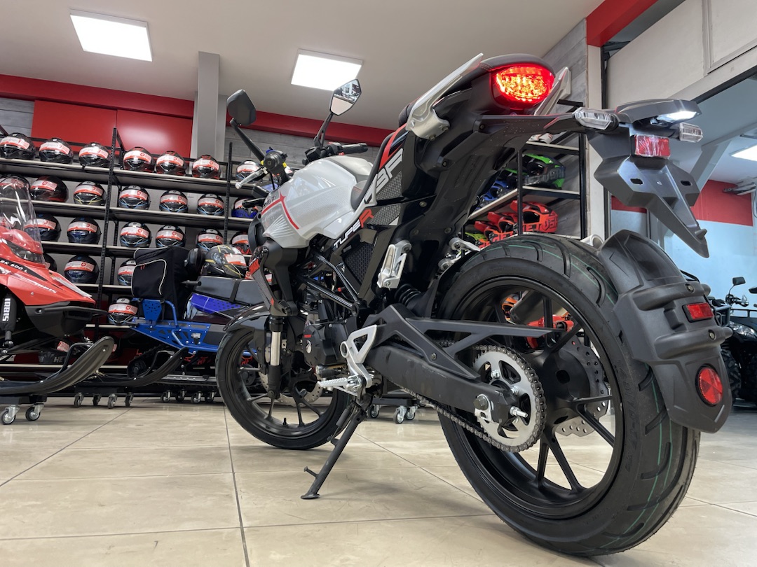 Мопед PROMAX CB150R (49) в Волжском