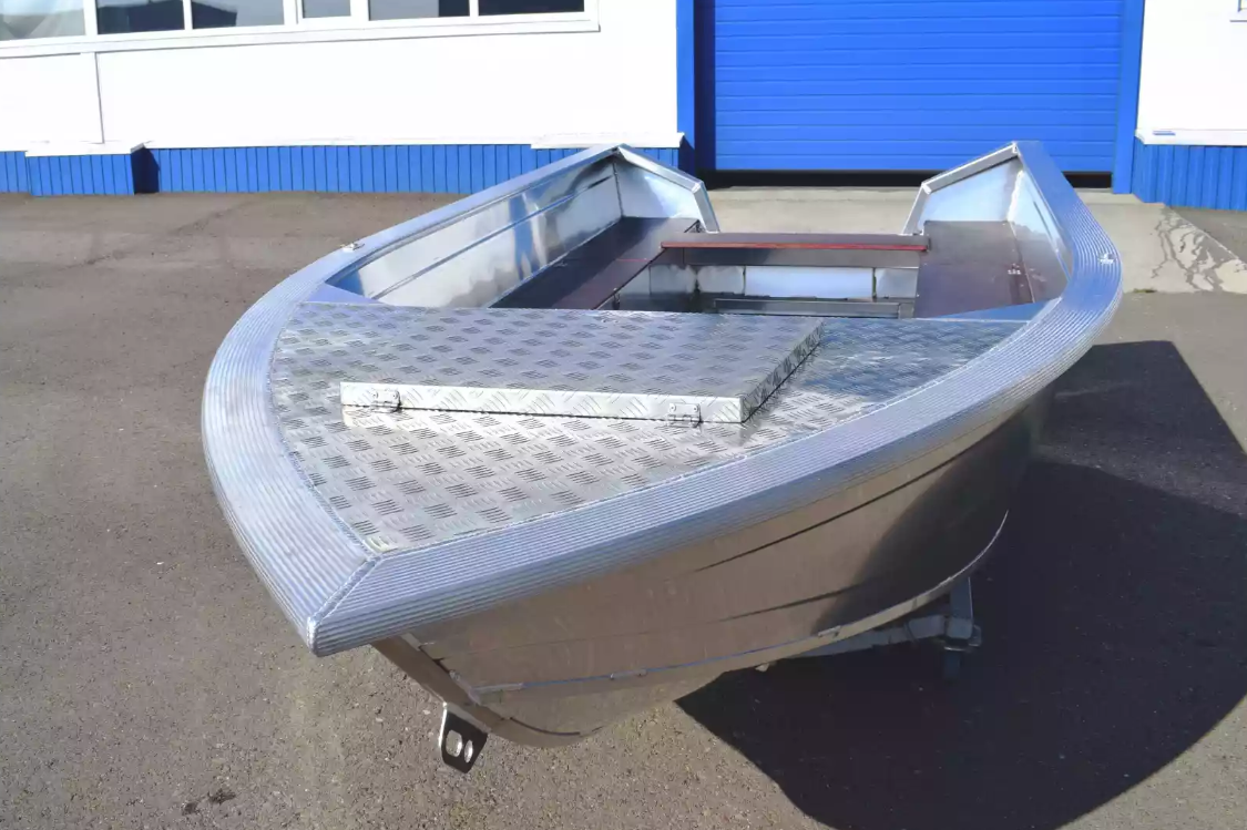 Алюминиевая лодка Неман-400 Р PRO в Волжском