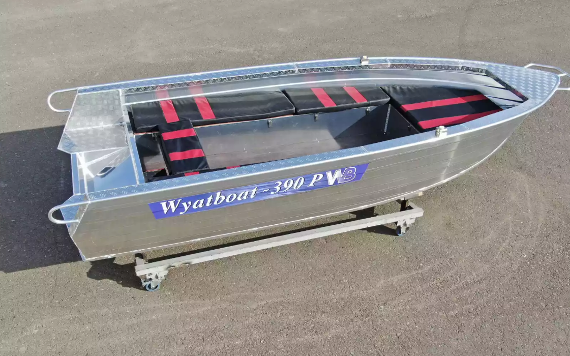 Алюминиевая лодка Wyatboat-390РМ увеличенный борт в Волжском