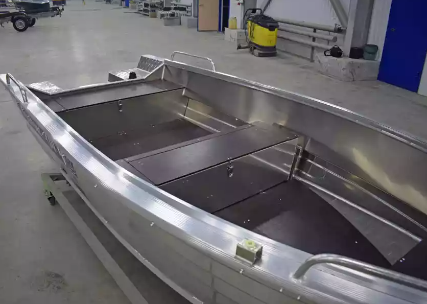 Алюминиевая лодка  Wyatboat-430 Р в Волжском