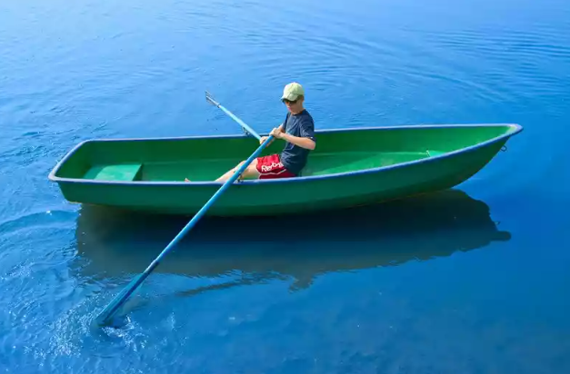 Стеклопластиковая Лодка Голавль в Волжском