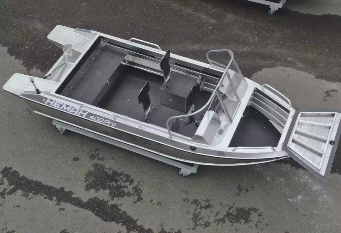 Алюминиевая лодка  Neman-400 PRO в Волжском