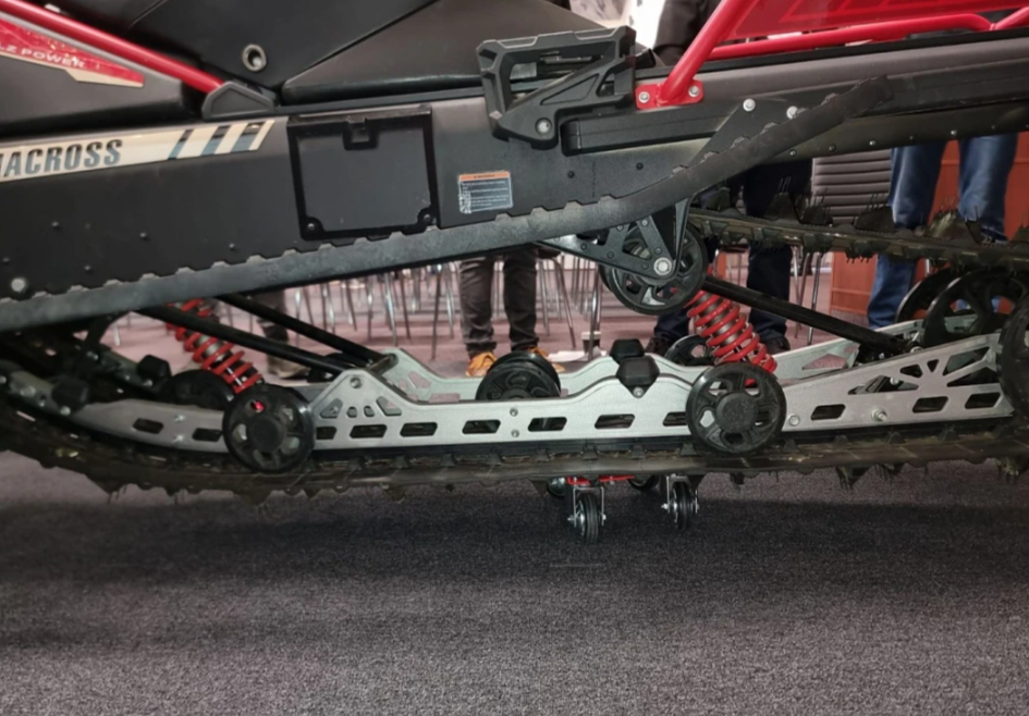 Снегоход AODES Siberiacross 1000 WT 508mm LCD 6.8 в Волжском