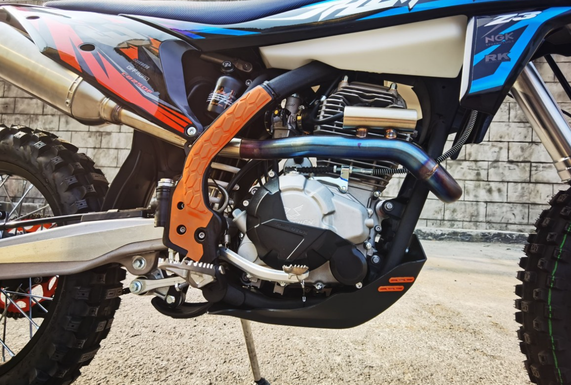 Мотоцикл JHLMOTO JHL Z3 CB250 (172FMM-3A) в Волжском