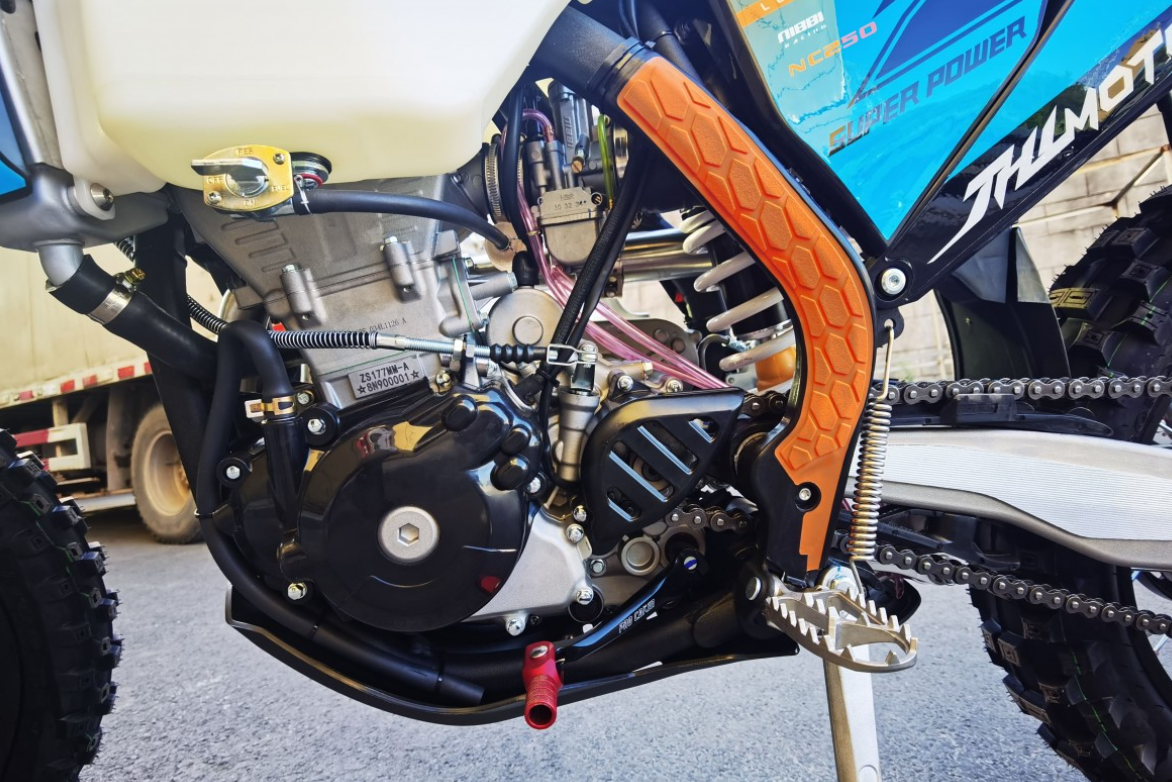 Мотоцикл JHLMOTO JHL Z7 NC250S (177MM-A) в Волжском