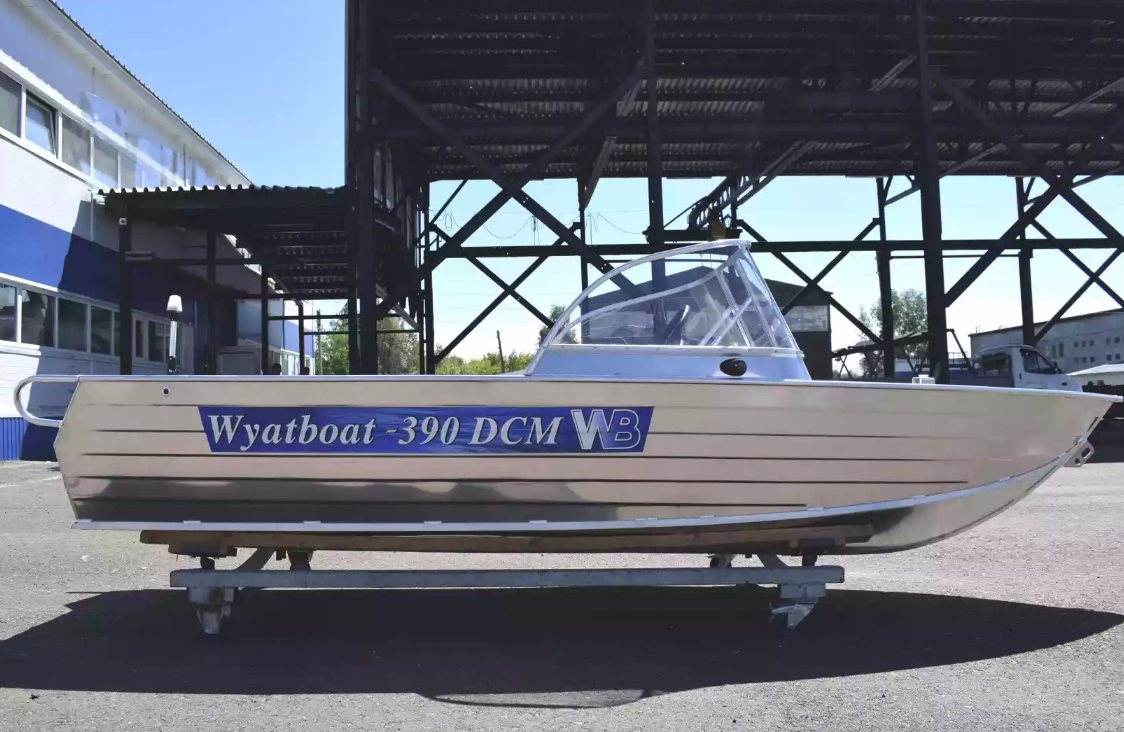 Алюминиевая лодка Wyatboat-390 DCM в Волжском