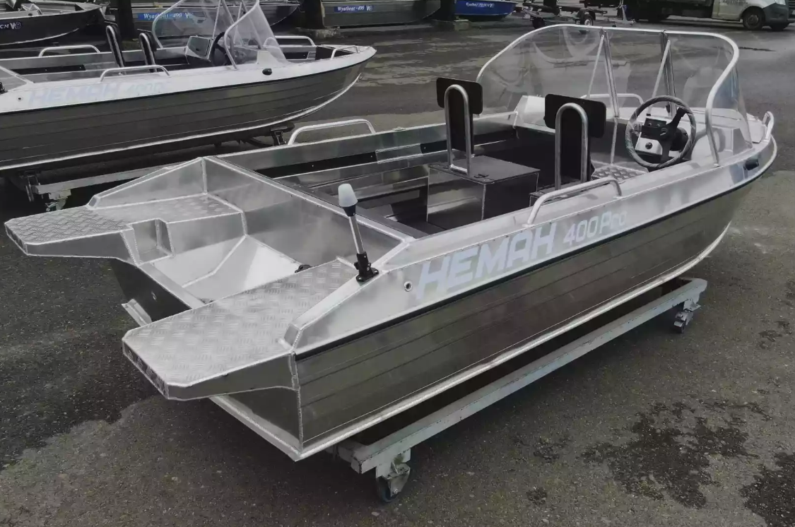 Алюминиевая лодка  Neman-400 PRO в Волжском