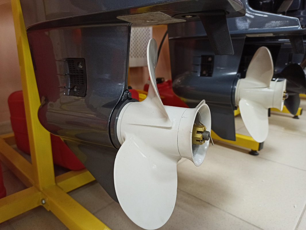 Лодочный мотор BREEZE T30S (2х тактный) в Волжском