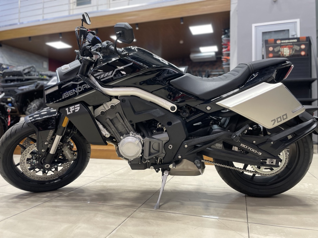 Мотоцикл Benda LFS 700 в Волжском