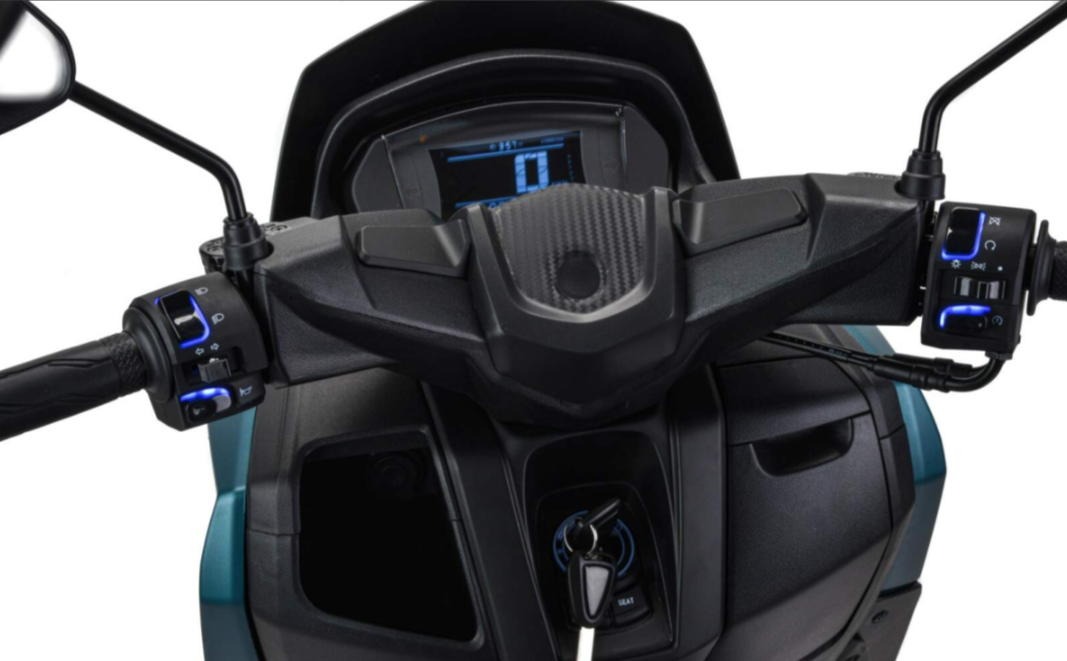 Скутер MOTOLAND (МОТОЛЕНД) VULKAN 150 в Волжском