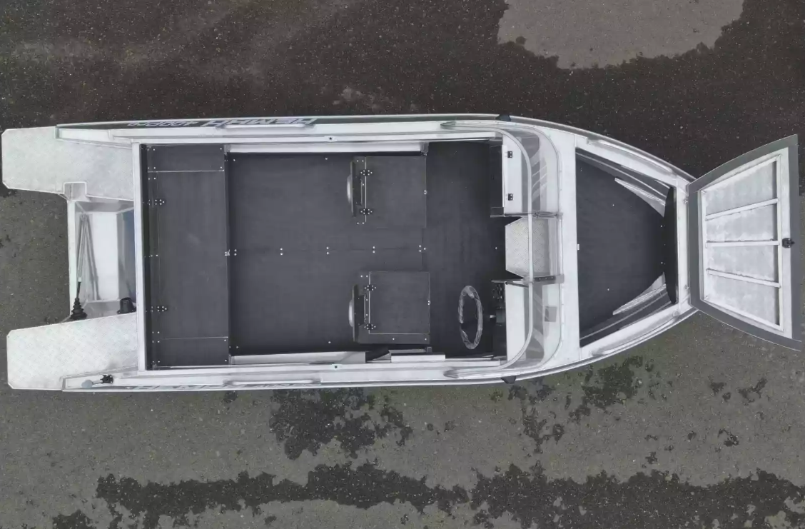 Алюминиевая лодка  Neman-400 PRO в Волжском