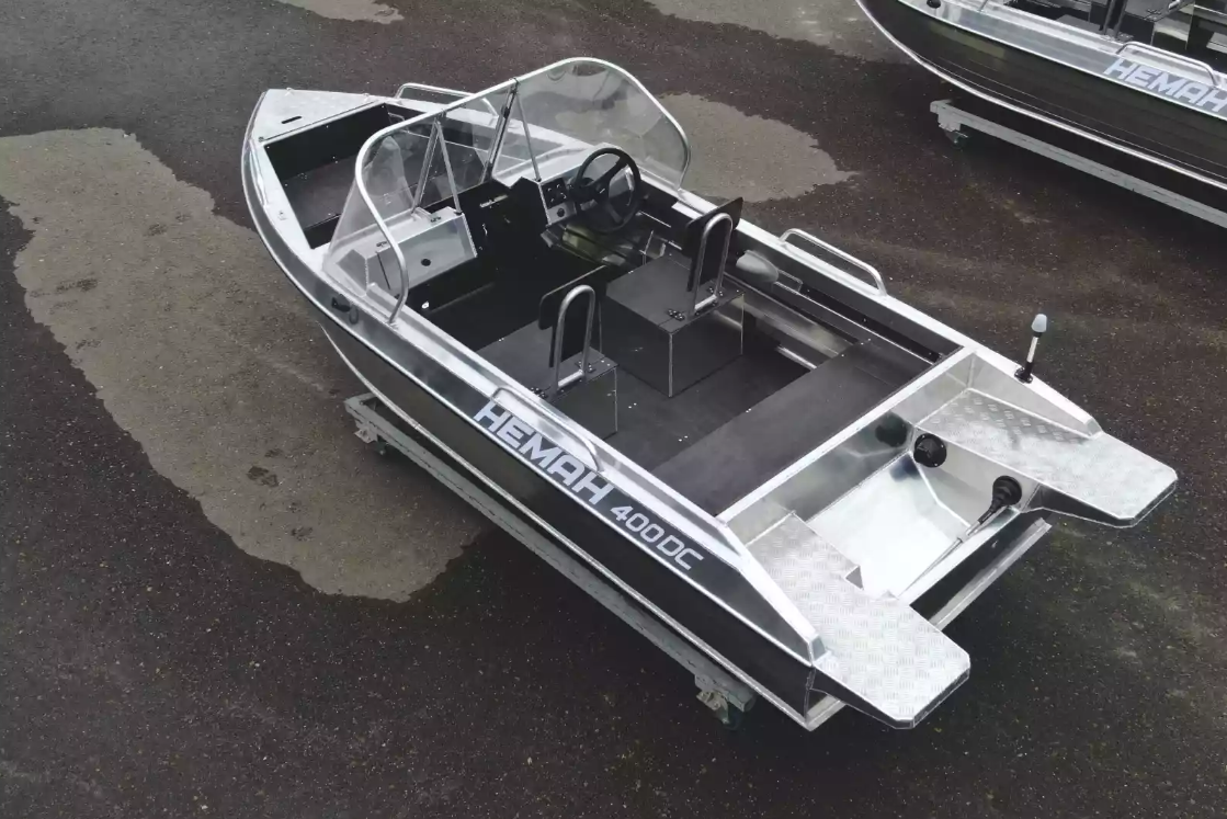 Алюминиевая лодка  Neman-400 DC в Волжском