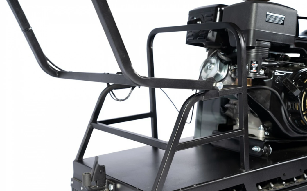 Мотобуксировщик БУРЛАК-M2 LFK 15 л.с. с эл/зап (передний привод, катки) в Волжском