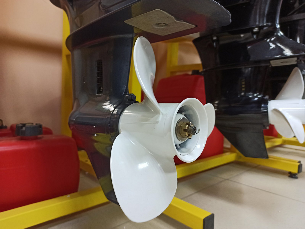 Лодочный мотор BREEZE F9,9S (4х тактный) в Волжском