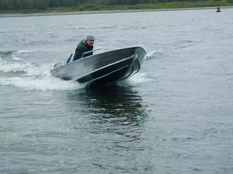 Алюминиевая лодка Wyatboat-390 M в Волжском