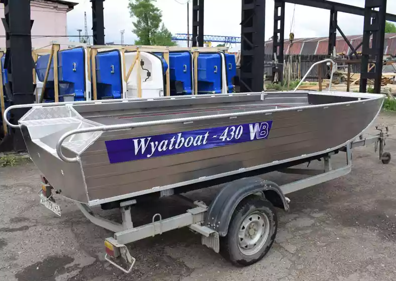 Алюминиевая лодка  Wyatboat-430 Master в Волжском