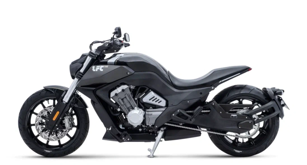 Мотоцикл Benda LFC 700 в Волжском