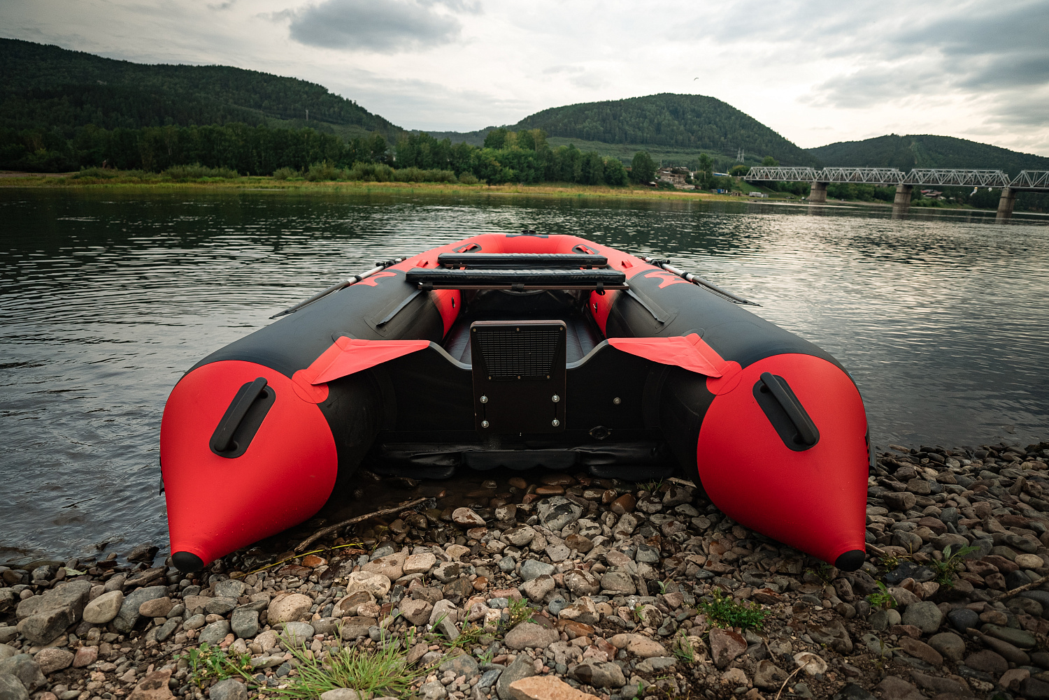 Лодка MISHIMO RIVER JET 390 под водомет в Волжском