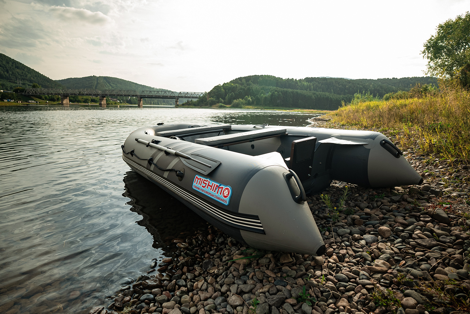 Лодка MISHIMO RIVER JET 390 под водомет в Волжском
