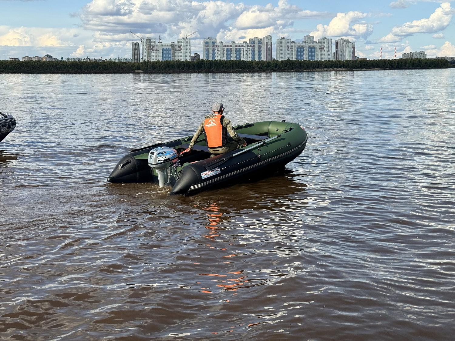 Лодка MISHIMO BIG FLOOR 380 в Волжском