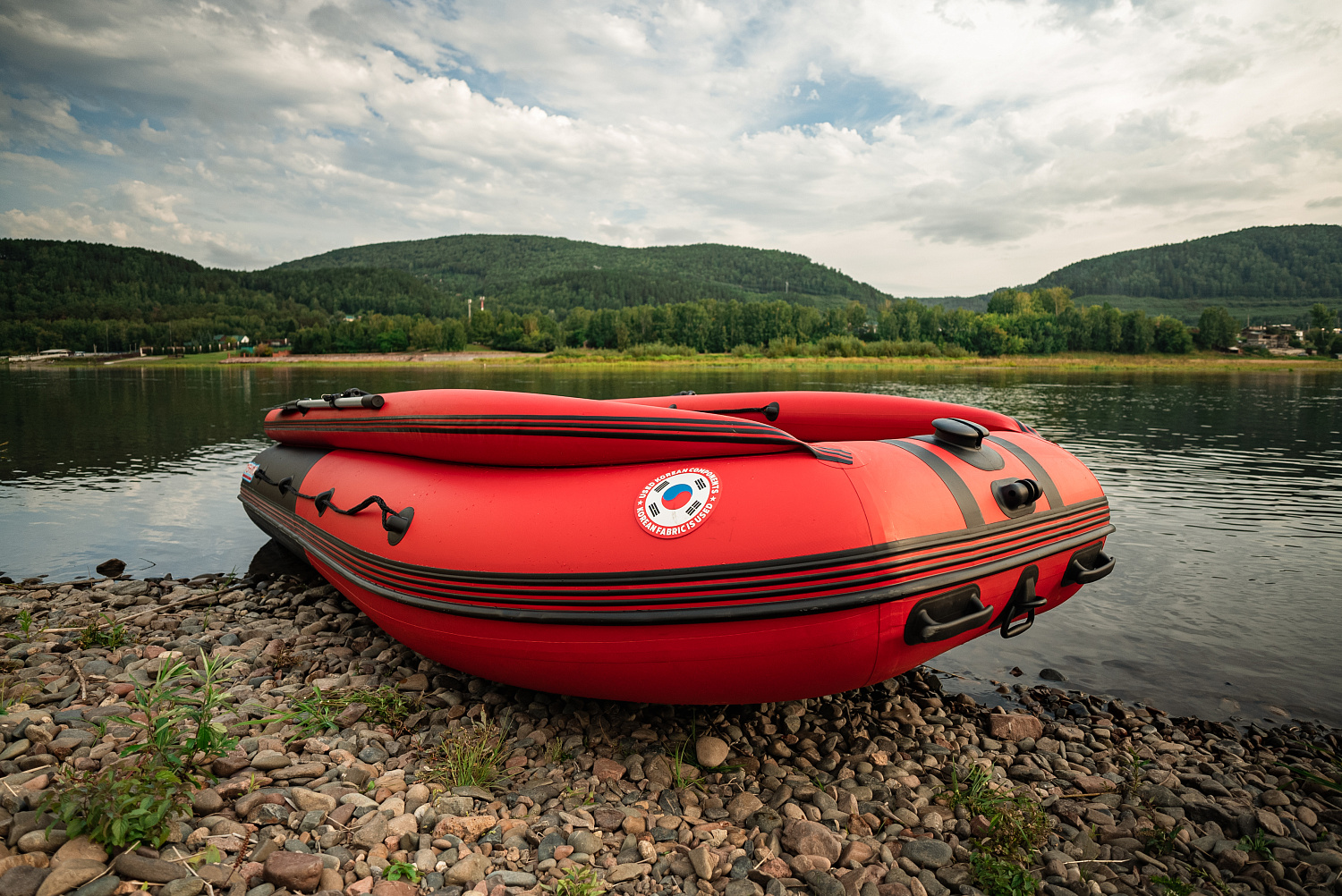 Лодка MISHIMO RIVER FJET PRO 430  под водомет в Волжском