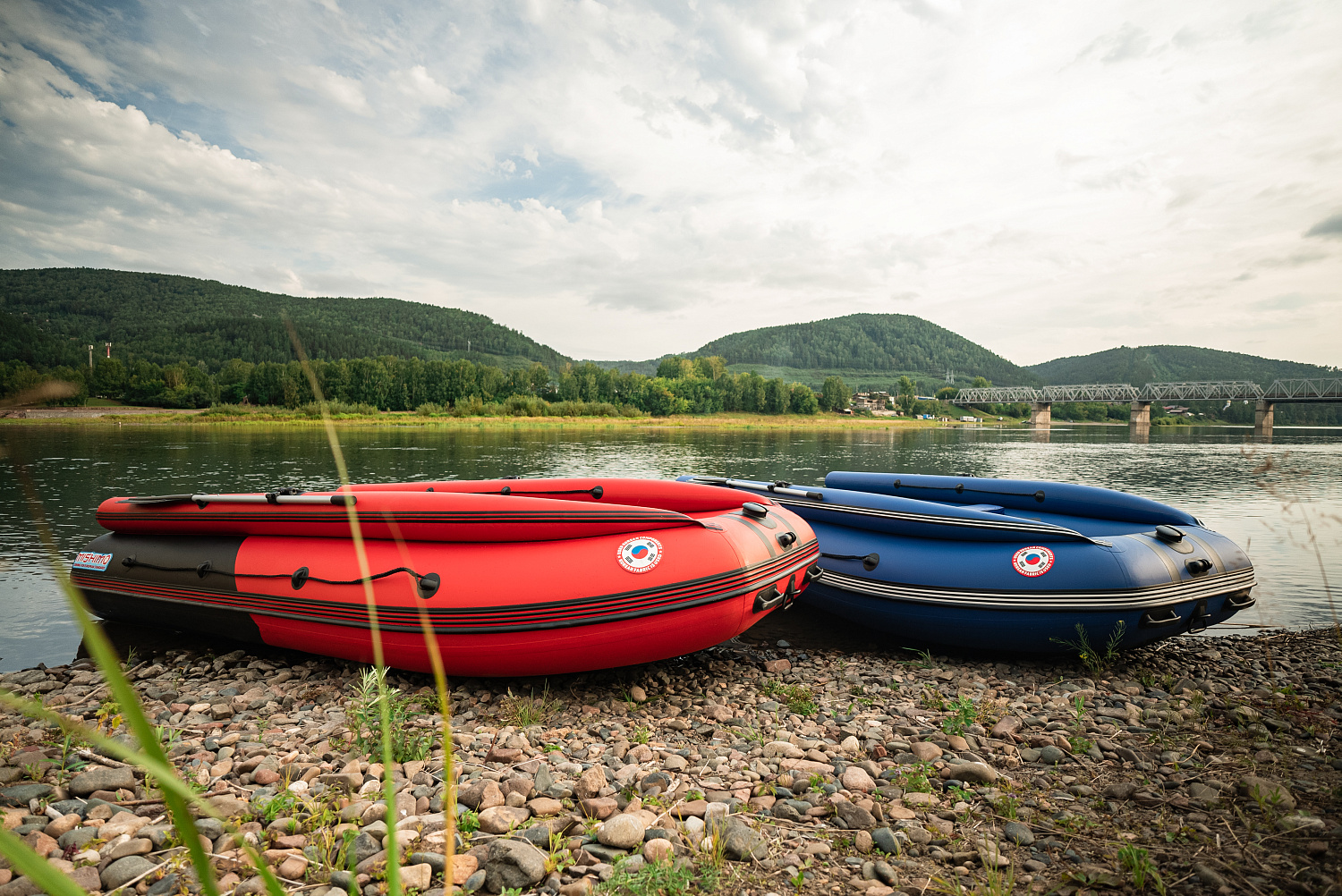 Лодка MISHIMO RIVER FJET PRO 430  под водомет в Волжском