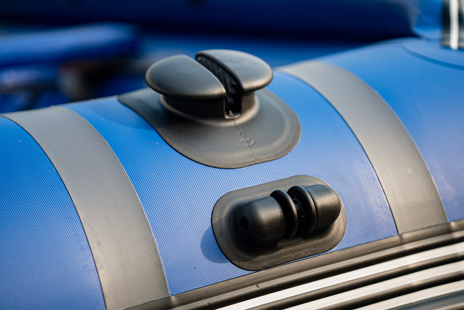 Лодка MISHIMO RIVER FJET PRO 430  под водомет в Волжском