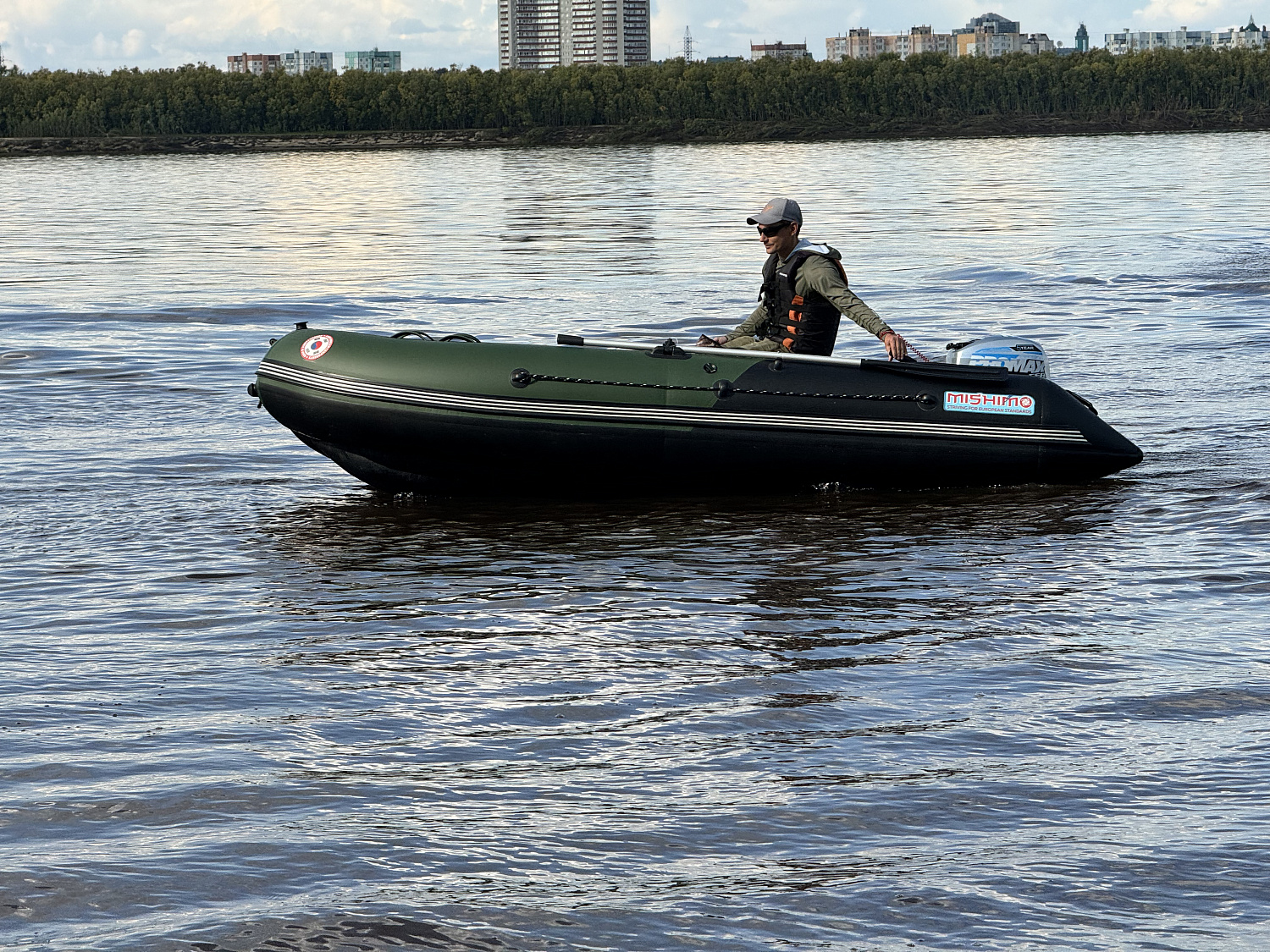 Лодка MISHIMO BIG FLOOR 380 в Волжском