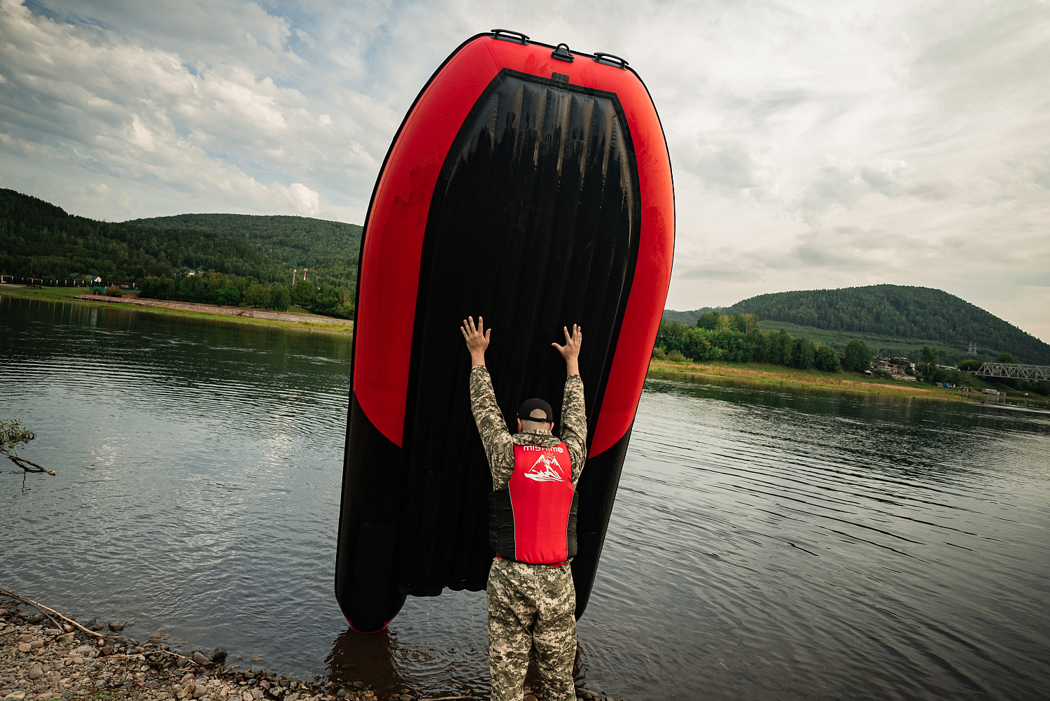 Лодка MISHIMO RIVER FJET PRO 430  под водомет в Волжском