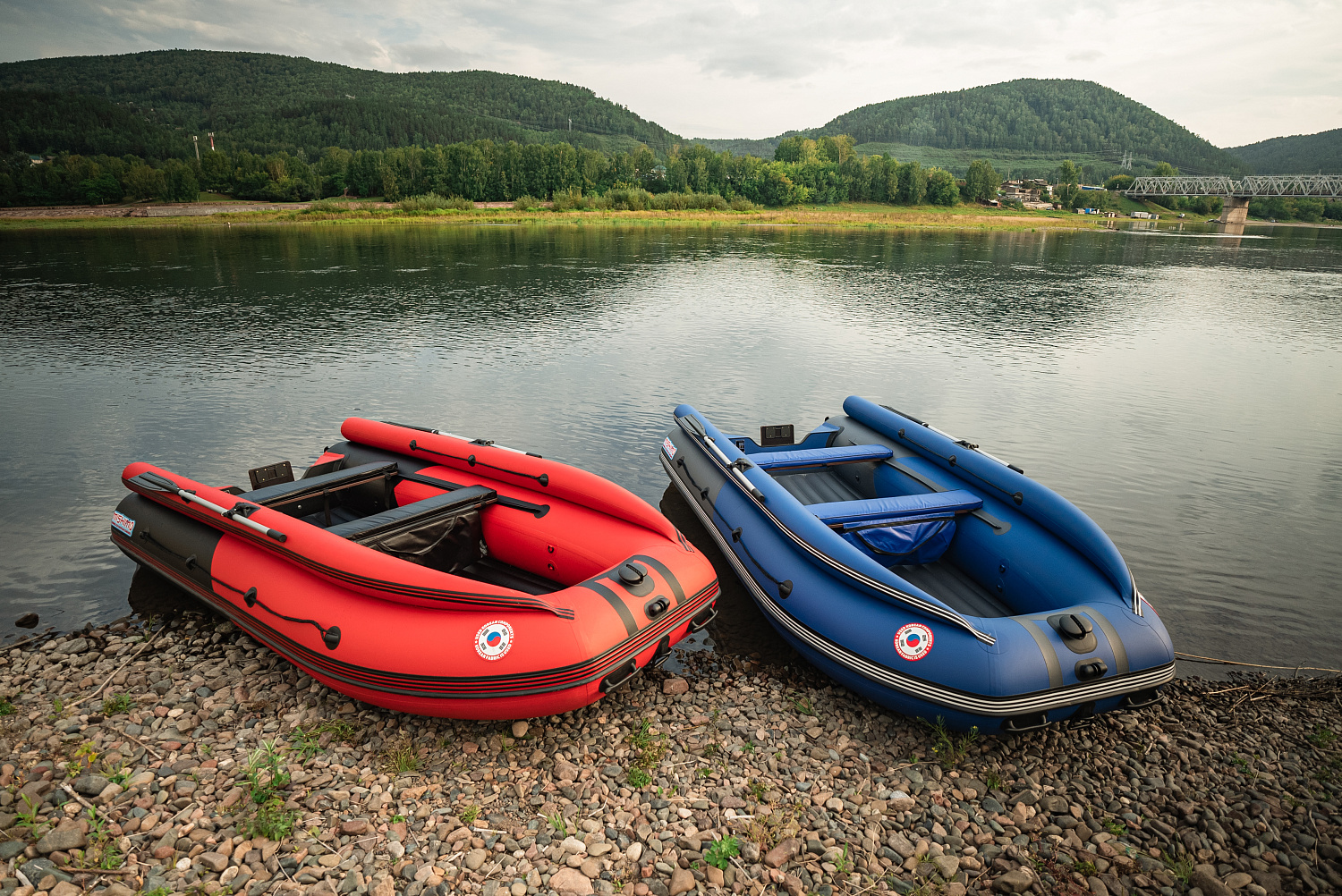 Лодка MISHIMO RIVER FJET PRO 430  под водомет в Волжском