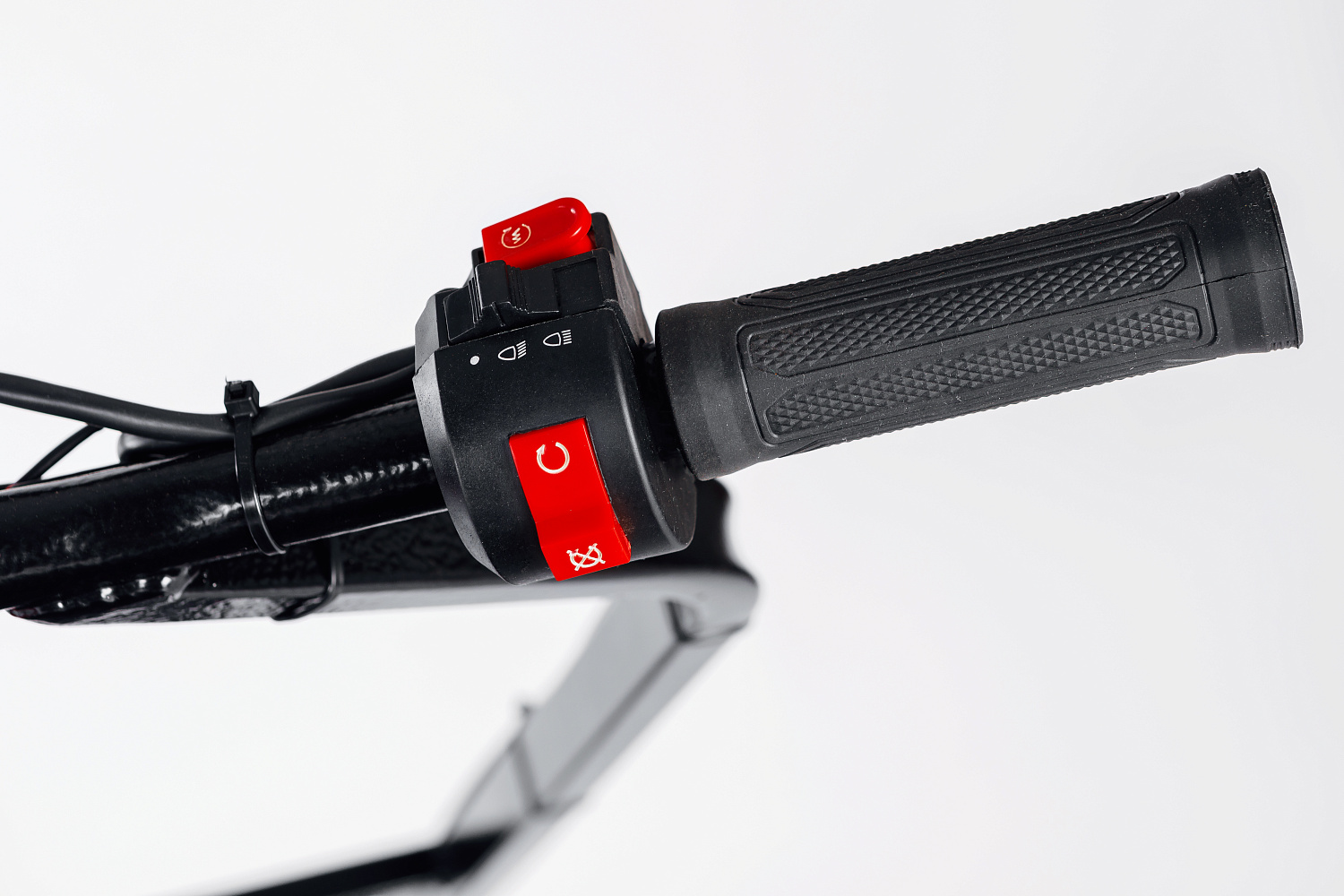 МОТОБУКСИРОВЩИК IKUDZO LONG 2.0 1700/500 EKR19 в Волжском