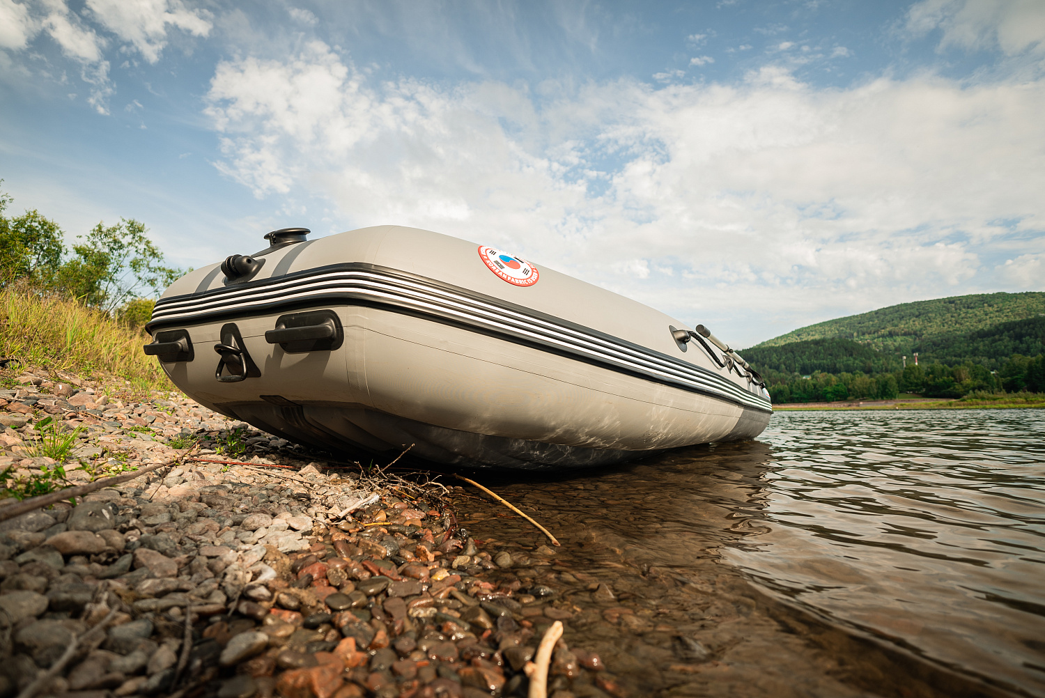 Лодка MISHIMO RIVER JET 390 под водомет в Волжском