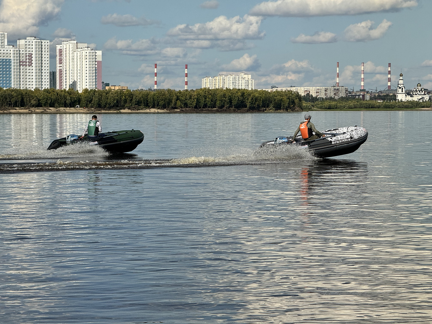 Лодка MISHIMO BIG FLOOR 440 в Волжском