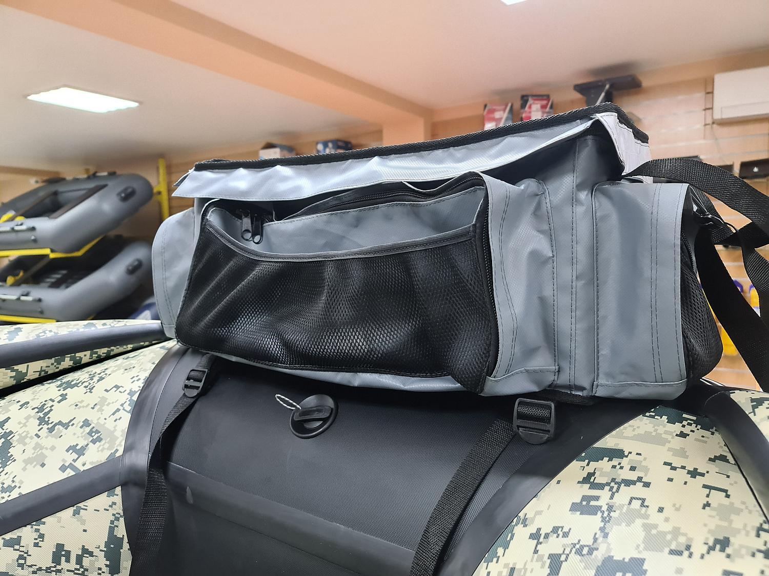 СУМКА ЛЮКС НА БАЛЛОН ДЛЯ ЛОДОК ПВХ 50Х25Х25 СМ в Волжском